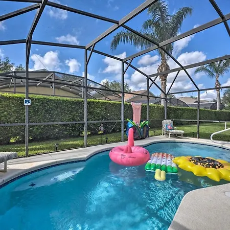 Spacious Florida Family Home - 10 Mi To Disney!